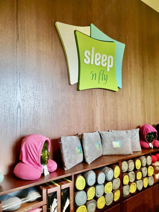 Sleep 'N Fly Sleep Lounge & Showers, D-Gates Terminal 1 - Transit Only Dubái Exterior foto
